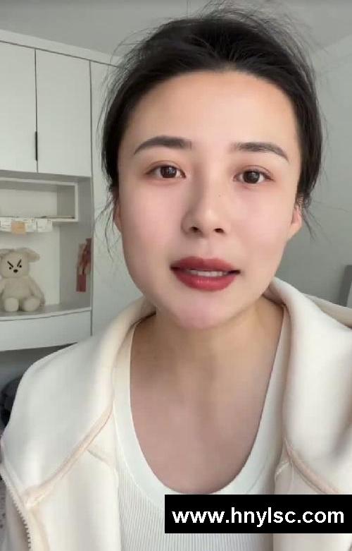 大博主都在用的?4个隐藏流量小技巧！千万别直接点击加号发笔记了！#如何做博主 #新人博主 #小红书流量 #小红书涨粉 #小红书运营 #自媒体运营#创作灵感